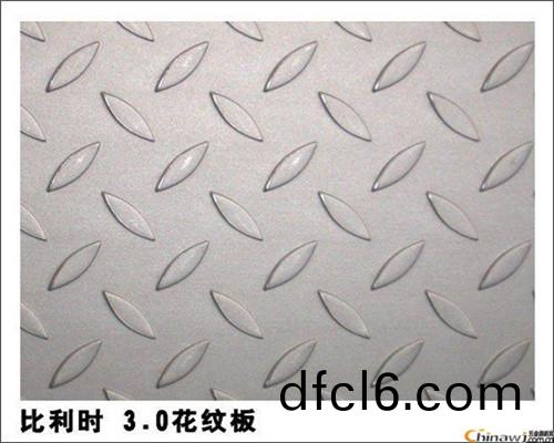304不鏽(xiu)鋼防滑(hua)闆(ban)